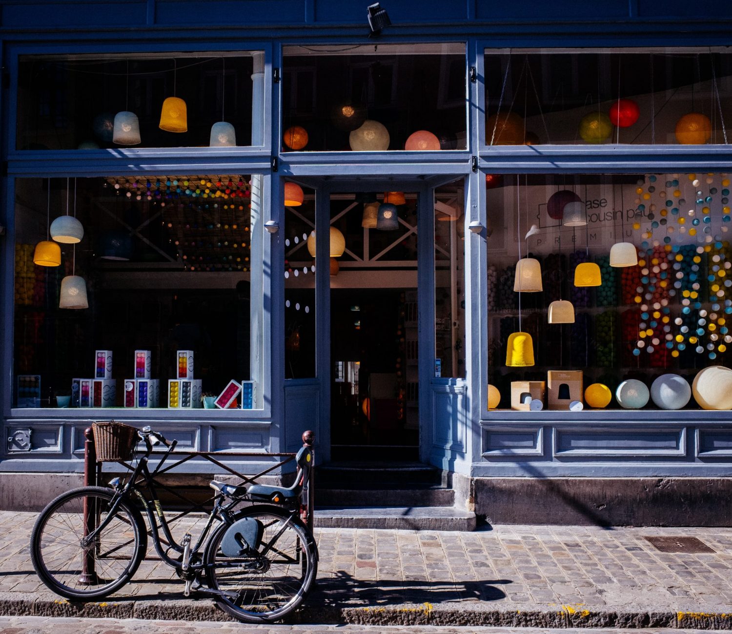 artem-gavrysh-F6-U5fGAOik-unsplash